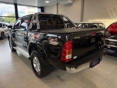 TOYOTA HILUX 3.0 SRV 4X4 CD 16V TURBO INTERCOOLER 2011/2011 LEHMEN VEÍCULOS VENÂNCIO AIRES / Carros no Vale