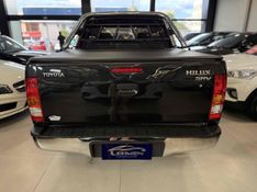 TOYOTA HILUX 3.0 SRV 4X4 CD 16V TURBO INTERCOOLER 2011/2011 LEHMEN VEÍCULOS VENÂNCIO AIRES / Carros no Vale