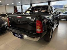 TOYOTA HILUX 3.0 SRV 4X4 CD 16V TURBO INTERCOOLER 2011/2011 LEHMEN VEÍCULOS VENÂNCIO AIRES / Carros no Vale