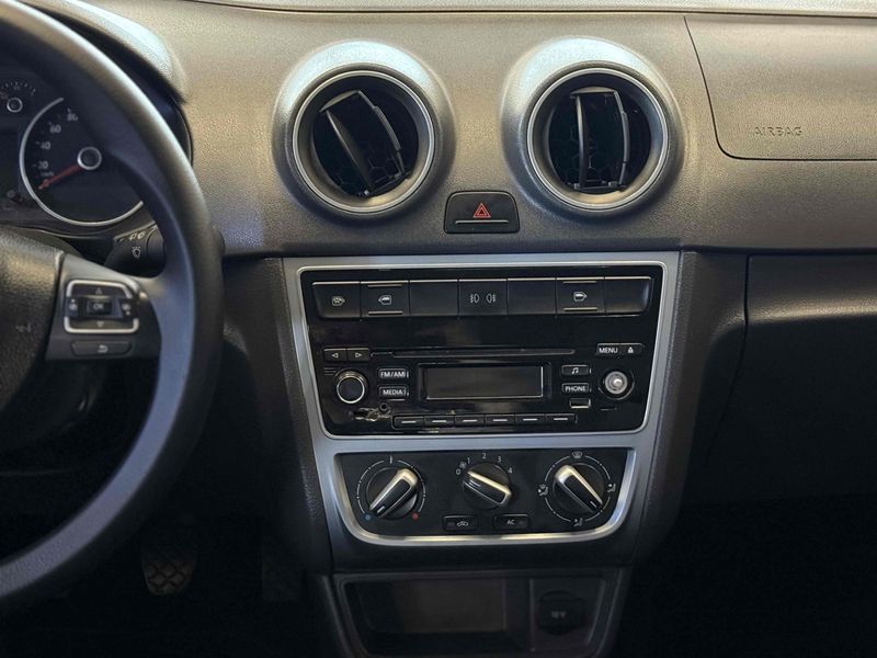 VOLKSWAGEN GOL 1.0 MI COMFORTLINE 8V 2014/2015 LEHMEN VEÍCULOS VENÂNCIO AIRES / Carros no Vale