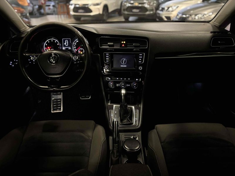 VOLKSWAGEN GOLF 1.4 TSI HIGHLINE 16V 2014/2015 LEHMEN VEÍCULOS VENÂNCIO AIRES / Carros no Vale