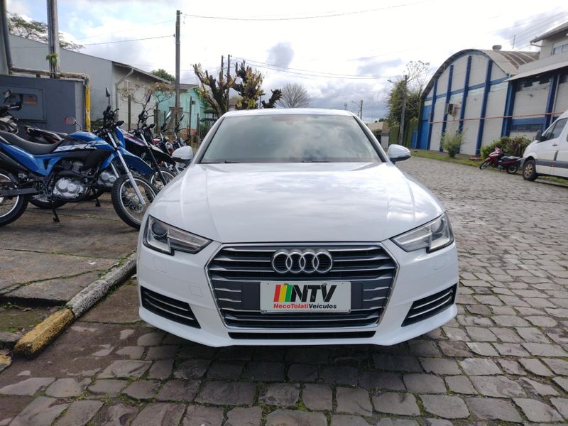 Audi A4 2.0 Sedan Ambiente 16v Tfsi S Tron 2017/2018 NECO TOLATI VEÍCULOS VENÂNCIO AIRES / Carros no Vale