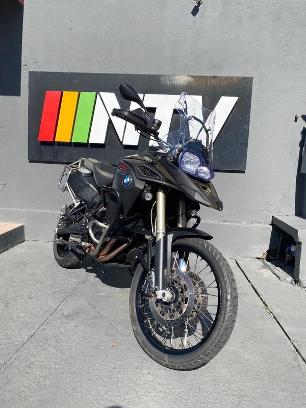 Bmw F 800 Gs Adventure 2015/2016 NECO TOLATI VEÍCULOS VENÂNCIO AIRES / Carros no Vale Bmw F 800 Gs Adventure 2015/2016 NECO TOLATI VEÍCULOS VENÂNCIO AIRES / Carros no Vale
