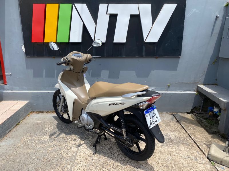 Honda Motos Biz 125 Ex 2019/2019 NECO TOLATI VEÍCULOS VENÂNCIO AIRES / Carros no Vale Honda Motos Biz 125 Ex 2019/2019 NECO TOLATI VEÍCULOS VENÂNCIO AIRES / Carros no Vale