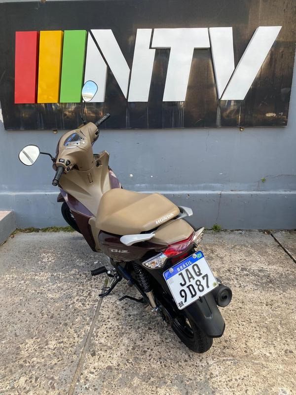 Honda Motos Biz 125 Ex 2021/2021 NECO TOLATI VEÍCULOS VENÂNCIO AIRES / Carros no Vale
