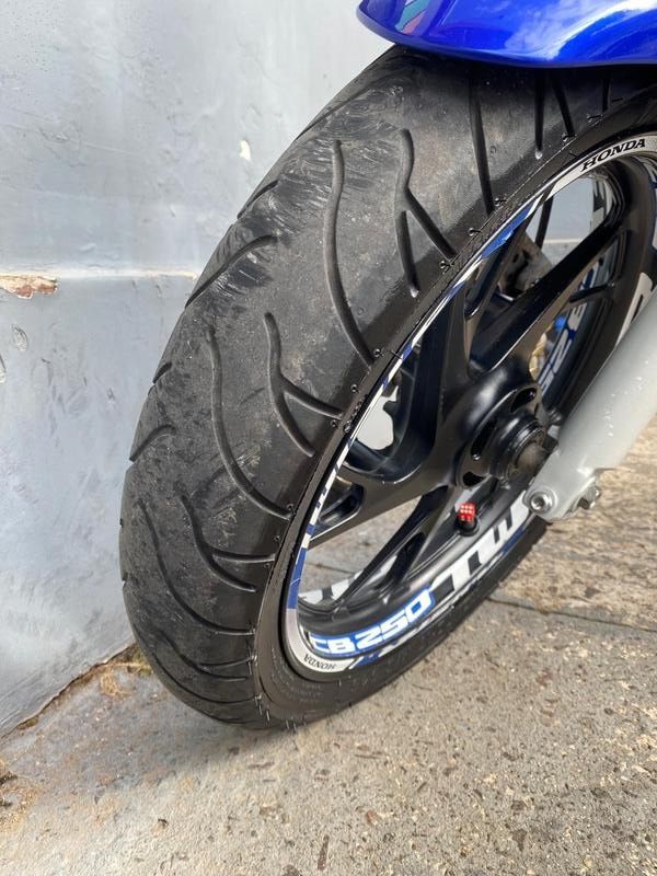 Honda Motos Cb 250 Twister Cbs 2021/2021 NECO TOLATI VEÍCULOS VENÂNCIO AIRES / Carros no Vale Honda Motos Cb 250 Twister Cbs 2021/2021 NECO TOLATI VEÍCULOS VENÂNCIO AIRES / Carros no Vale