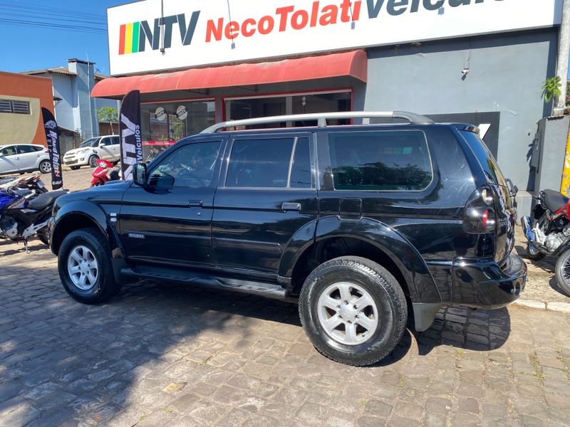 Mitsubishi Pajero 2.5 Hd Hpe 4×4 2008/2008 NECO TOLATI VEÍCULOS VENÂNCIO AIRES / Carros no Vale Mitsubishi Pajero 2.5 Hd Hpe 4×4 2008/2008 NECO TOLATI VEÍCULOS VENÂNCIO AIRES / Carros no Vale