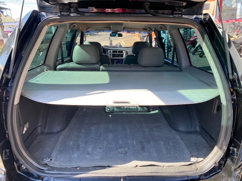 Mitsubishi Pajero 2.5 Hd Hpe 4×4 2008/2008 NECO TOLATI VEÍCULOS VENÂNCIO AIRES / Carros no Vale Mitsubishi Pajero 2.5 Hd Hpe 4×4 2008/2008 NECO TOLATI VEÍCULOS VENÂNCIO AIRES / Carros no Vale