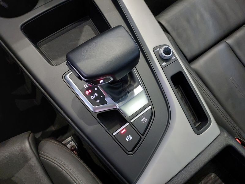 Audi A5 2.0 TFSI GASOLINA SPORTBACK S LINE S TRONIC 2022/2022 BETIOLO NOVOS E SEMINOVOS LAJEADO / Carros no Vale Audi A5 2.0 TFSI GASOLINA SPORTBACK S LINE S TRONIC 2022/2022 BETIOLO NOVOS E SEMINOVOS LAJEADO / Carros no Vale