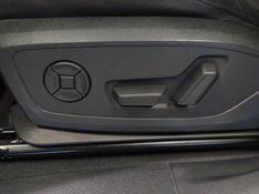 Audi Q3 1.4 35 TFSI GASOLINA BLACK S TRONIC 2019/2020 BETIOLO NOVOS E SEMINOVOS LAJEADO / Carros no Vale