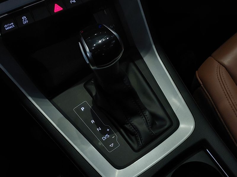 Audi Q3 1.4 35 TFSI GASOLINA PRESTIGE PLUS S TRONIC 2021/2021 BETIOLO NOVOS E SEMINOVOS LAJEADO / Carros no Vale