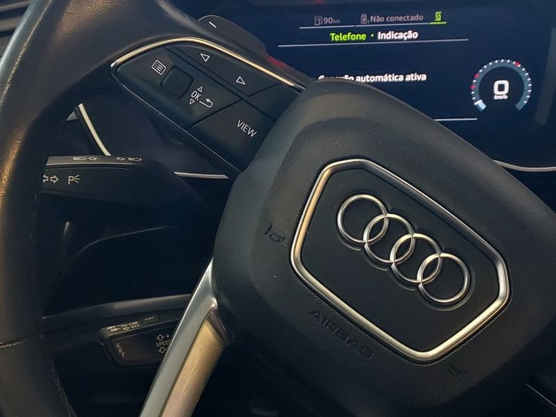 Audi Q3 1.4 35 TFSI GASOLINA PRESTIGE PLUS S TRONIC 2021/2021 BETIOLO NOVOS E SEMINOVOS LAJEADO / Carros no Vale