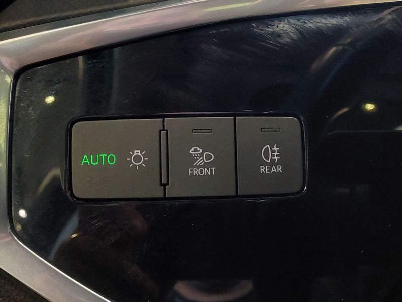 Audi Q3 1.4 35 TFSI GASOLINA PRESTIGE PLUS S TRONIC 2021/2021 BETIOLO NOVOS E SEMINOVOS LAJEADO / Carros no Vale