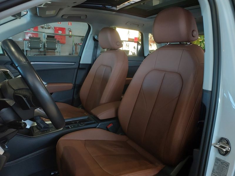 Audi Q3 1.4 35 TFSI GASOLINA PRESTIGE PLUS S TRONIC 2021/2021 BETIOLO NOVOS E SEMINOVOS LAJEADO / Carros no Vale