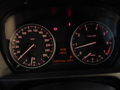 BMW 318i 2.0 SEDAN 16V GASOLINA 4P AUTOMÁTICO 2011/2012 BETIOLO NOVOS E SEMINOVOS LAJEADO / Carros no Vale