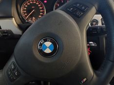 BMW 318i 2.0 SEDAN 16V GASOLINA 4P AUTOMÁTICO 2011/2012 BETIOLO NOVOS E SEMINOVOS LAJEADO / Carros no Vale