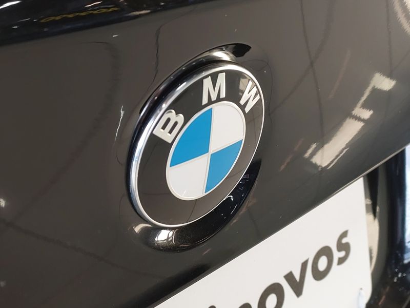 BMW 318i 2.0 SEDAN 16V GASOLINA 4P AUTOMÁTICO 2011/2012 BETIOLO NOVOS E SEMINOVOS LAJEADO / Carros no Vale BMW 318i 2.0 SEDAN 16V GASOLINA 4P AUTOMÁTICO 2011/2012 BETIOLO NOVOS E SEMINOVOS LAJEADO / Carros no Vale