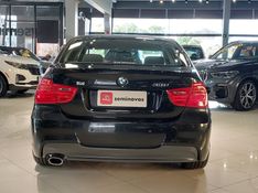 BMW 318i 2.0 SEDAN 16V GASOLINA 4P AUTOMÁTICO 2011/2012 BETIOLO NOVOS E SEMINOVOS LAJEADO / Carros no Vale