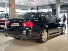 BMW 318i 2.0 SEDAN 16V GASOLINA 4P AUTOMÁTICO 2011/2012 BETIOLO NOVOS E SEMINOVOS LAJEADO / Carros no Vale