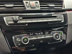 BMW X1 2.0 16V TURBO ACTIVEFLEX SDRIVE20I 4P AUTOMÁTICO 2017/2017 BETIOLO NOVOS E SEMINOVOS LAJEADO / Carros no Vale