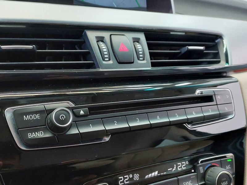 BMW X1 2.0 16V TURBO ACTIVEFLEX SDRIVE20I 4P AUTOMÁTICO 2018/2019 BETIOLO NOVOS E SEMINOVOS LAJEADO / Carros no Vale BMW X1 2.0 16V TURBO ACTIVEFLEX SDRIVE20I 4P AUTOMÁTICO 2018/2019 BETIOLO NOVOS E SEMINOVOS LAJEADO / Carros no Vale