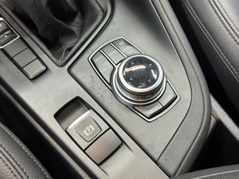 BMW X1 2.0 16V TURBO ACTIVEFLEX SDRIVE20I 4P AUTOMÁTICO 2017/2017 BETIOLO NOVOS E SEMINOVOS LAJEADO / Carros no Vale BMW X1 2.0 16V TURBO ACTIVEFLEX SDRIVE20I 4P AUTOMÁTICO 2017/2017 BETIOLO NOVOS E SEMINOVOS LAJEADO / Carros no Vale