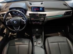 BMW X1 2.0 16V TURBO ACTIVEFLEX SDRIVE20I 4P AUTOMÁTICO 2020/2021 BETIOLO NOVOS E SEMINOVOS LAJEADO / Carros no Vale
