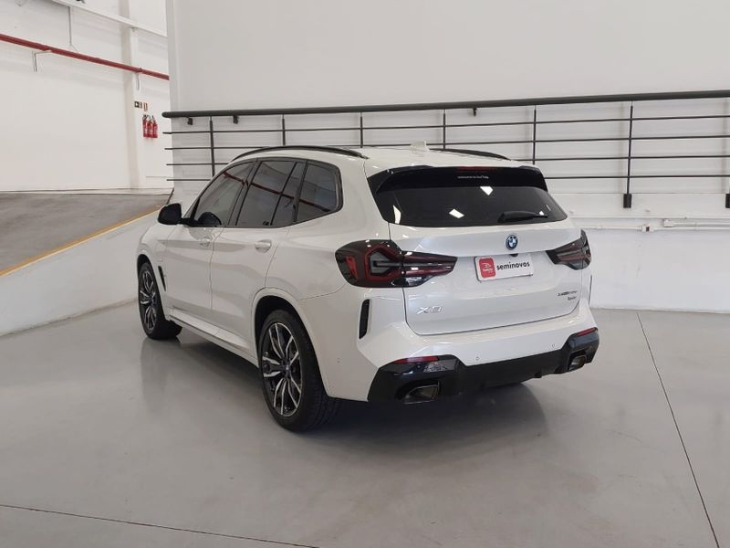 BMW X3 2.0 16V HÍBRIDO M SPORT XDRIVE30E STEPTRONIC 2023/2024 BETIOLO NOVOS E SEMINOVOS LAJEADO / Carros no Vale BMW X3 2.0 16V HÍBRIDO M SPORT XDRIVE30E STEPTRONIC 2023/2024 BETIOLO NOVOS E SEMINOVOS LAJEADO / Carros no Vale