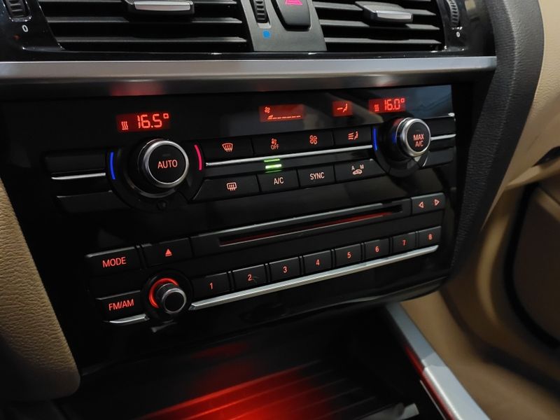 BMW X3 2.0 20I X LINE 4X4 16V GASOLINA 4P AUTOMÁTICO 2014/2015 BETIOLO NOVOS E SEMINOVOS LAJEADO / Carros no Vale