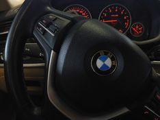 BMW X3 2.0 20I X LINE 4X4 16V GASOLINA 4P AUTOMÁTICO 2014/2015 BETIOLO NOVOS E SEMINOVOS LAJEADO / Carros no Vale