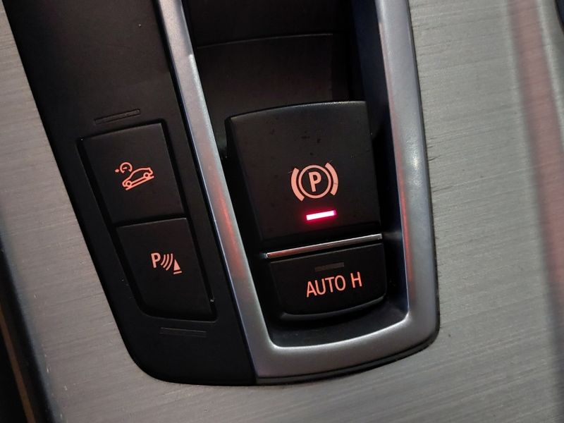 BMW X3 2.0 20I X LINE 4X4 16V GASOLINA 4P AUTOMÁTICO 2014/2015 BETIOLO NOVOS E SEMINOVOS LAJEADO / Carros no Vale