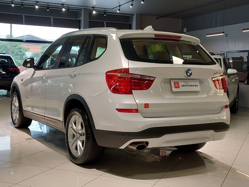 BMW X3 2.0 20I X LINE 4X4 16V GASOLINA 4P AUTOMÁTICO 2014/2015 BETIOLO NOVOS E SEMINOVOS LAJEADO / Carros no Vale