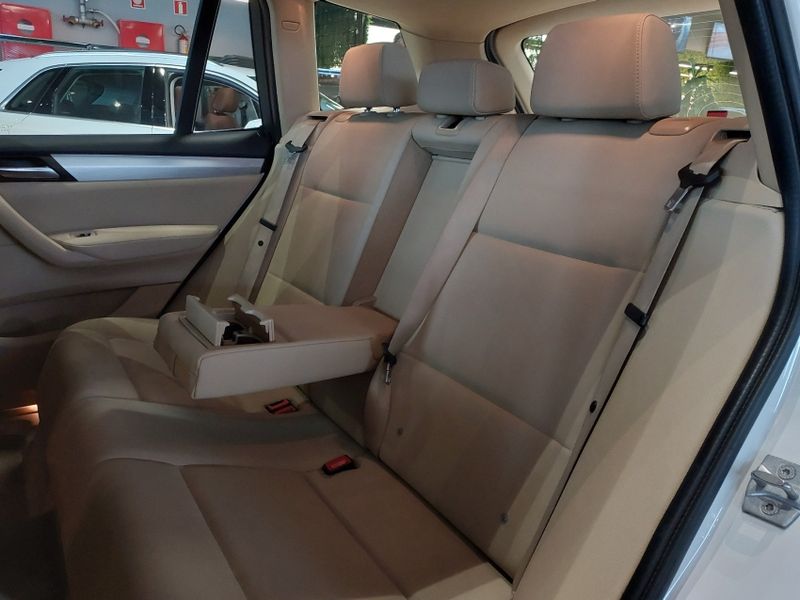 BMW X3 2.0 20I X LINE 4X4 16V GASOLINA 4P AUTOMÁTICO 2014/2015 BETIOLO NOVOS E SEMINOVOS LAJEADO / Carros no Vale