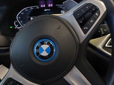 BMW X5 3.0 I6 TURBO HÍBRIDO XDRIVE45E M SPORT AUTOMÁTICO 2022/2023 BETIOLO NOVOS E SEMINOVOS LAJEADO / Carros no Vale