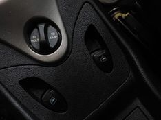 Caoa Chery QQ 1.0 MPFI ACT 12V FLEX 4P MANUAL 2018/2018 BETIOLO NOVOS E SEMINOVOS LAJEADO / Carros no Vale