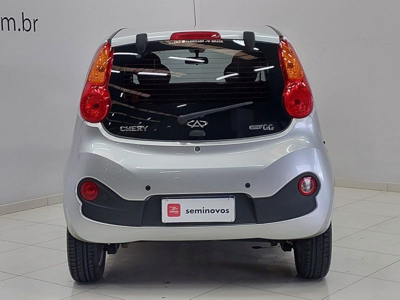 Caoa Chery QQ 1.0 MPFI ACT 12V FLEX 4P MANUAL 2018/2018 BETIOLO NOVOS E SEMINOVOS LAJEADO / Carros no Vale Caoa Chery QQ 1.0 MPFI ACT 12V FLEX 4P MANUAL 2018/2018 BETIOLO NOVOS E SEMINOVOS LAJEADO / Carros no Vale