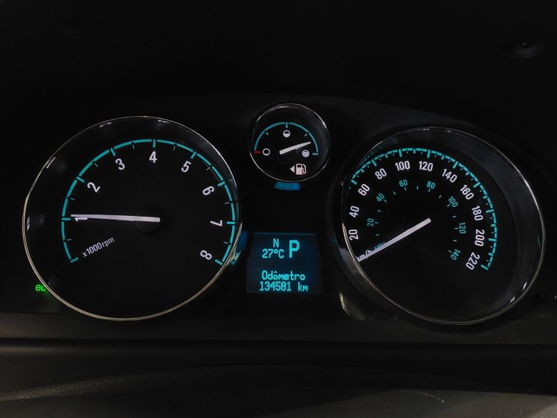 Chevrolet CAPTIVA 2.4 SFI ECOTEC FWD 16V GASOLINA 4P AUTOMÁTICO 2012/2012 BETIOLO NOVOS E SEMINOVOS LAJEADO / Carros no Vale Chevrolet CAPTIVA 2.4 SFI ECOTEC FWD 16V GASOLINA 4P AUTOMÁTICO 2012/2012 BETIOLO NOVOS E SEMINOVOS LAJEADO / Carros no Vale