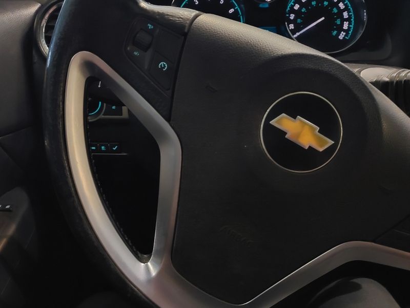 Chevrolet CAPTIVA 2.4 SFI ECOTEC FWD 16V GASOLINA 4P AUTOMÁTICO 2012/2012 BETIOLO NOVOS E SEMINOVOS LAJEADO / Carros no Vale Chevrolet CAPTIVA 2.4 SFI ECOTEC FWD 16V GASOLINA 4P AUTOMÁTICO 2012/2012 BETIOLO NOVOS E SEMINOVOS LAJEADO / Carros no Vale