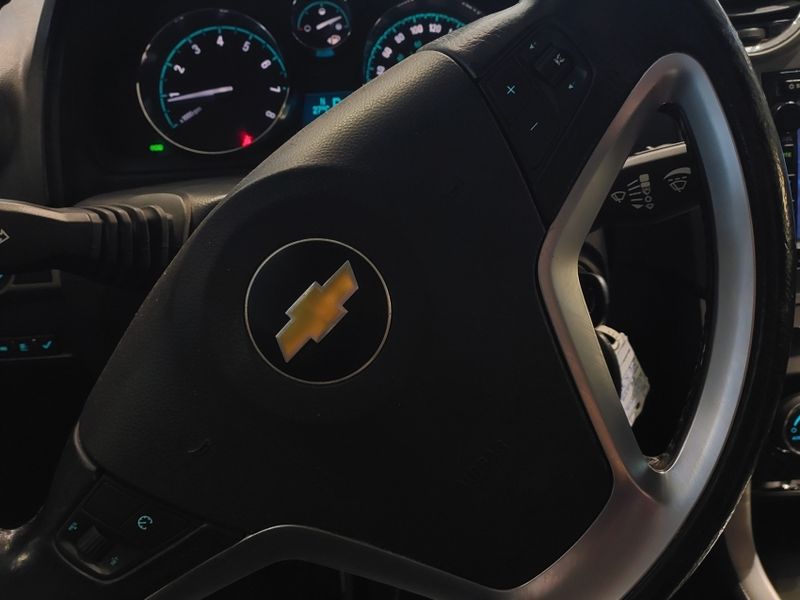 Chevrolet CAPTIVA 2.4 SFI ECOTEC FWD 16V GASOLINA 4P AUTOMÁTICO 2012/2012 BETIOLO NOVOS E SEMINOVOS LAJEADO / Carros no Vale Chevrolet CAPTIVA 2.4 SFI ECOTEC FWD 16V GASOLINA 4P AUTOMÁTICO 2012/2012 BETIOLO NOVOS E SEMINOVOS LAJEADO / Carros no Vale