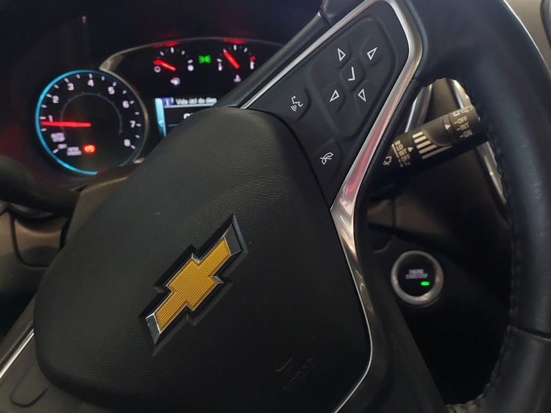 Chevrolet EQUINOX 2.0 16V TURBO GASOLINA LT AUTOMÁTICO 2018/2018 BETIOLO NOVOS E SEMINOVOS LAJEADO / Carros no Vale