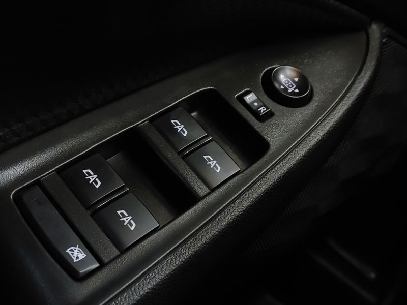 Chevrolet ONIX 1.0 FLEX LT MANUAL 2024/2024 BETIOLO NOVOS E SEMINOVOS LAJEADO / Carros no Vale