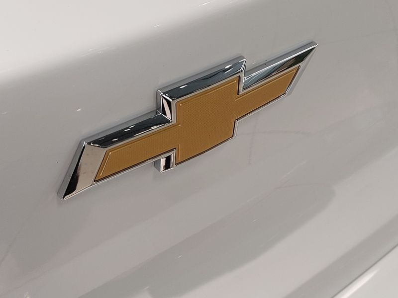 Chevrolet ONIX 1.0 FLEX LT MANUAL 2022/2023 BETIOLO NOVOS E SEMINOVOS LAJEADO / Carros no Vale Chevrolet ONIX 1.0 FLEX LT MANUAL 2022/2023 BETIOLO NOVOS E SEMINOVOS LAJEADO / Carros no Vale