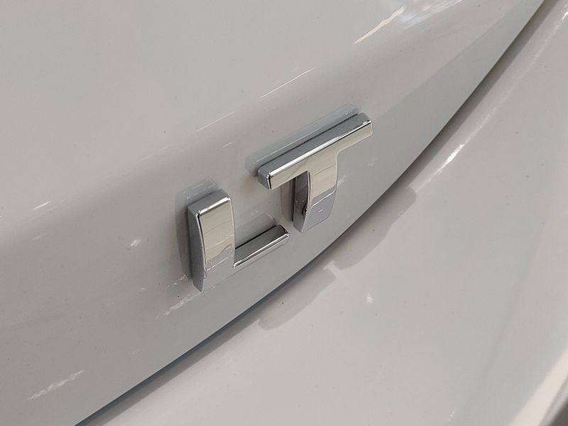 Chevrolet ONIX 1.0 FLEX LT MANUAL 2022/2023 BETIOLO NOVOS E SEMINOVOS LAJEADO / Carros no Vale Chevrolet ONIX 1.0 FLEX LT MANUAL 2022/2023 BETIOLO NOVOS E SEMINOVOS LAJEADO / Carros no Vale