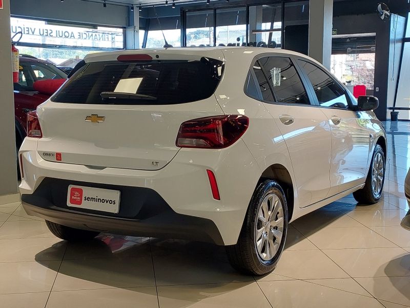 Chevrolet ONIX 1.0 FLEX LT MANUAL 2022/2023 BETIOLO NOVOS E SEMINOVOS LAJEADO / Carros no Vale Chevrolet ONIX 1.0 FLEX LT MANUAL 2022/2023 BETIOLO NOVOS E SEMINOVOS LAJEADO / Carros no Vale