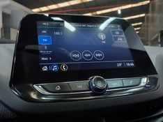 Chevrolet ONIX 1.0 FLEX MANUAL 2024/2025 BETIOLO NOVOS E SEMINOVOS LAJEADO / Carros no Vale