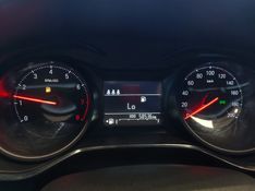 Chevrolet ONIX 1.0 FLEX MANUAL 2024/2025 BETIOLO NOVOS E SEMINOVOS LAJEADO / Carros no Vale