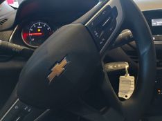 Chevrolet ONIX 1.0 FLEX MANUAL 2024/2025 BETIOLO NOVOS E SEMINOVOS LAJEADO / Carros no Vale