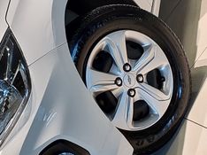 Chevrolet ONIX 1.0 FLEX MANUAL 2024/2025 BETIOLO NOVOS E SEMINOVOS LAJEADO / Carros no Vale