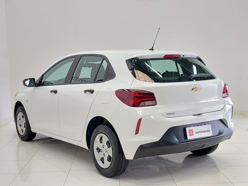 Chevrolet ONIX 1.0 FLEX MANUAL 2024/2025 BETIOLO NOVOS E SEMINOVOS LAJEADO / Carros no Vale Chevrolet ONIX 1.0 FLEX MANUAL 2024/2025 BETIOLO NOVOS E SEMINOVOS LAJEADO / Carros no Vale