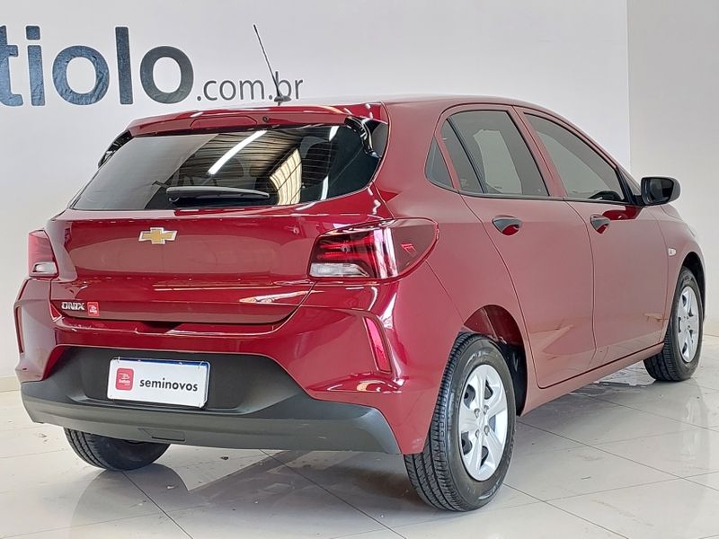 Chevrolet ONIX 1.0 FLEX MANUAL 2022/2023 BETIOLO NOVOS E SEMINOVOS LAJEADO / Carros no Vale